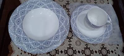 Bon china dinner set