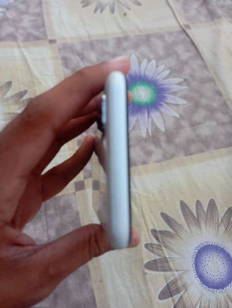 Oppo A52 4/128 With Box Charger 3