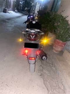 Suzuki GSX 125 new condition