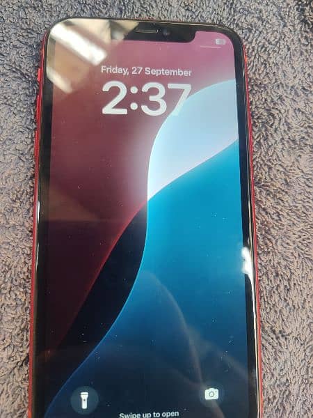 iphone 11 64g Non pta red 1