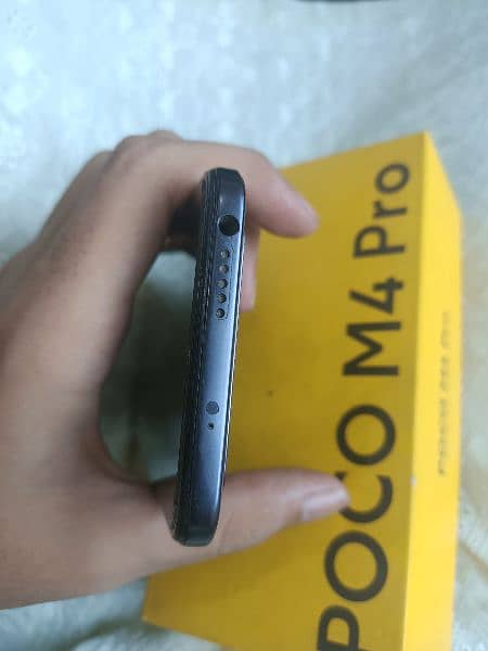 poco m4 pro 8/256 5