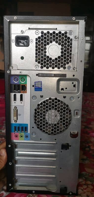 HP Z240 i5 7500 7th Generation Tower Workstation 6