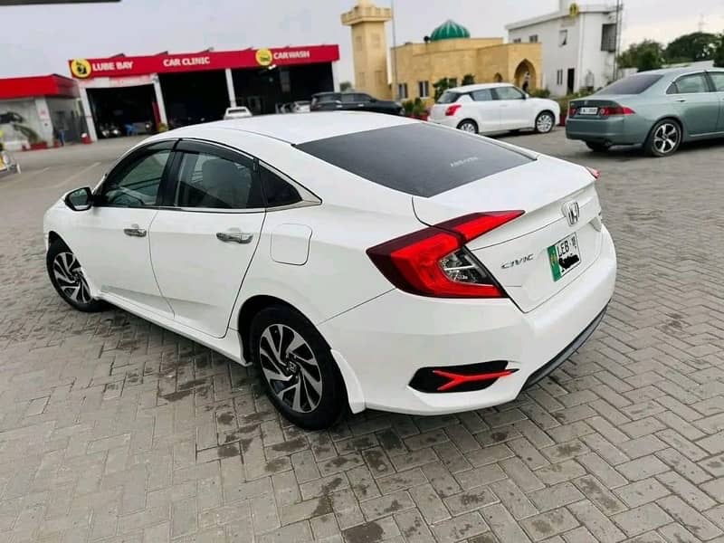 Honda Civic VTi Oriel Prosmatec 2018 1