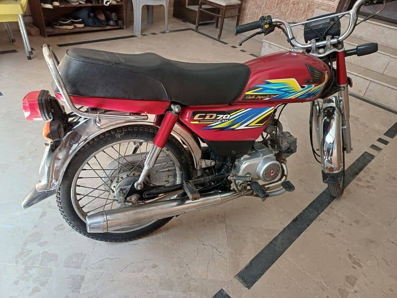 Honda 70 Lush Condition 21 model perfect bike 2