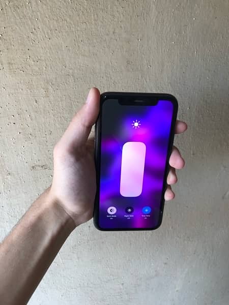 iPhone 11 Fu Waterpack 1