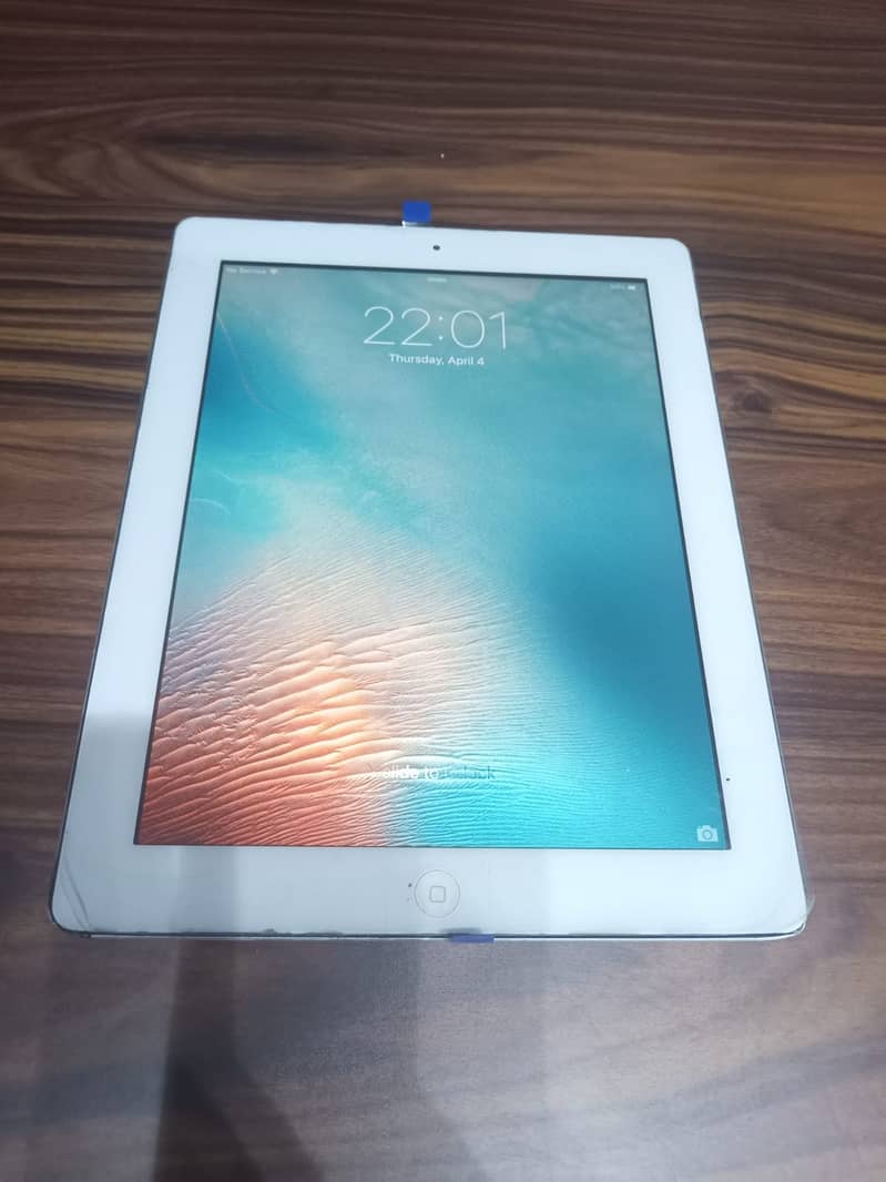 Apple iPad 2nd Gen A1396 Silver 32 GB - Used 2