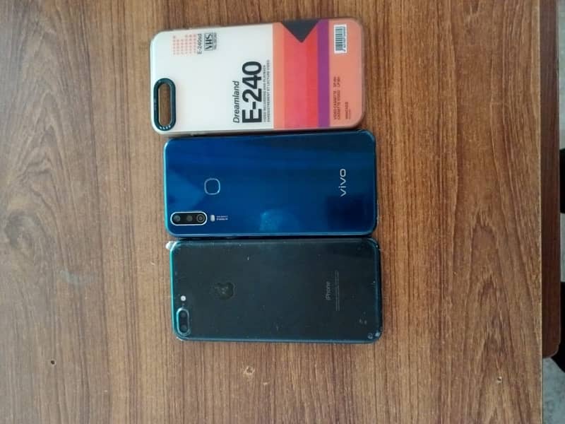 VIVO Y15 4/64 and iPhone 7 puls 256 RS 16000 Urgent sale 11