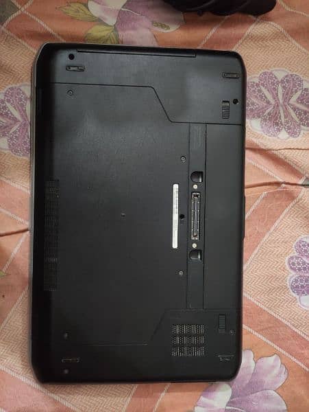 Dell Latitude E5520 Series for sale with best 10/10 condition 4