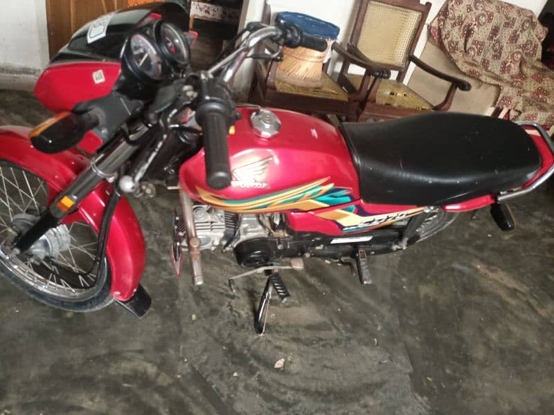 sale my Honda baike 3