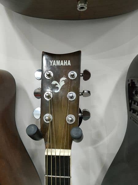 Yamaha fgx720 guitar 1