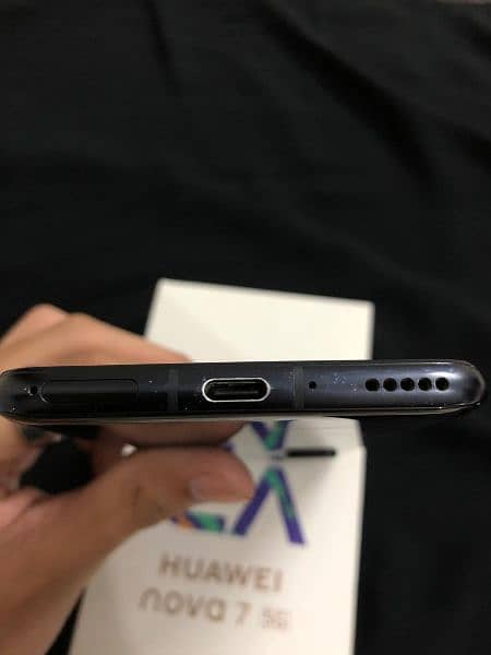 Huawei nova 7 8/256. NON PTA 4