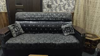 6 seater sofa set completely new