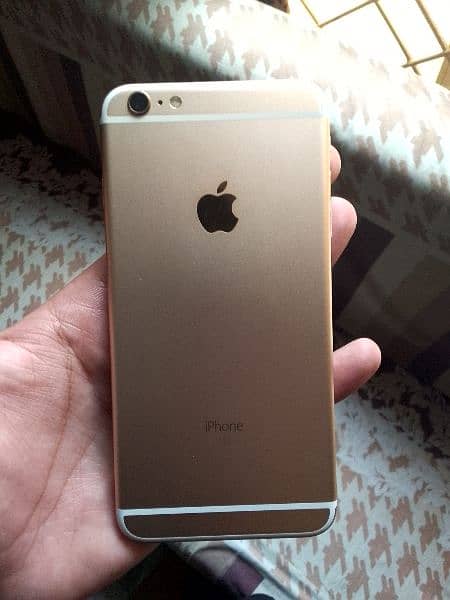 Iphone 6splus 32Gb 2month sim time available what'sapp no(03224527572) 2