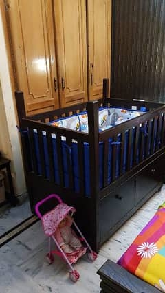 Baby cot full size