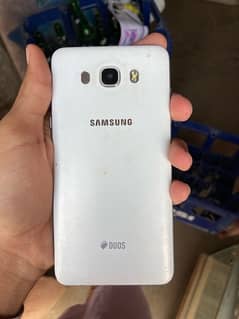 Samsung j7