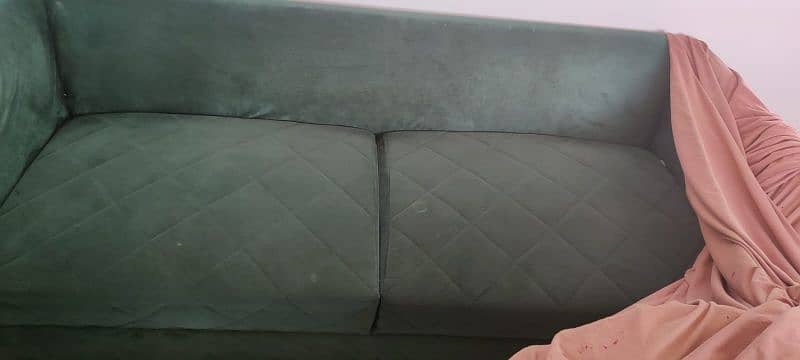 7 seater sofa set slightly used 1