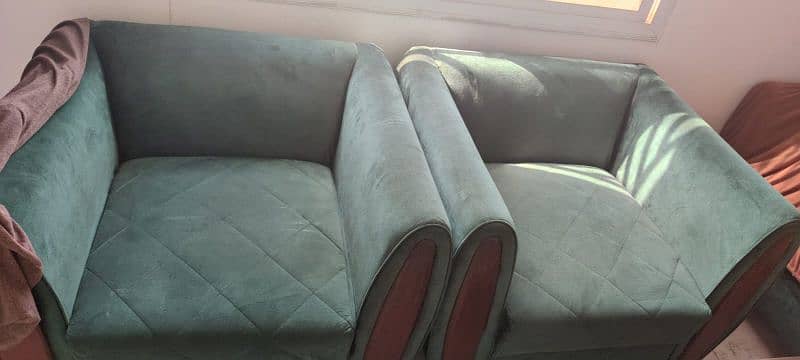 7 seater sofa set slightly used 2