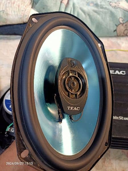 TEAC 320WATTS 3-WAY SPEAKER with Bose wooffer 6