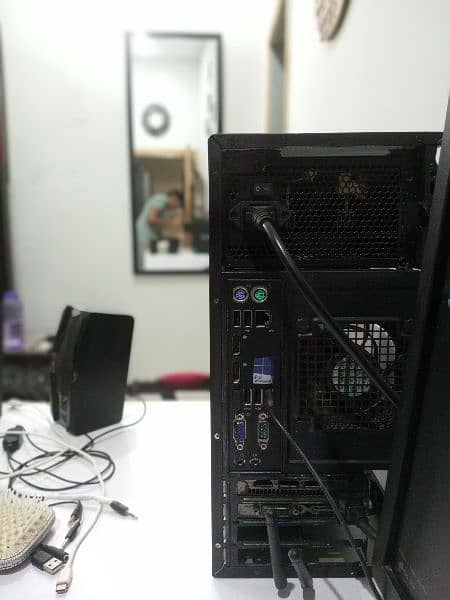 500 Watt i7 4700 16 Gb Ram 5