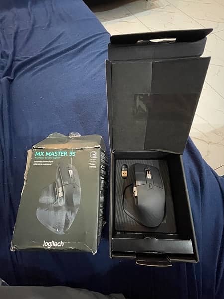 logitech master 3s 0times used 3