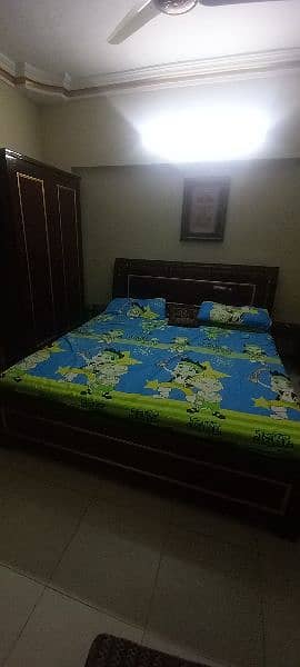 Wooden King Size Bed, Matress & 2 Doors Almirah 1