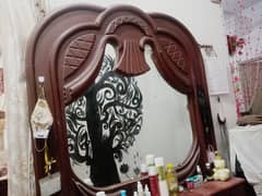 dressing table