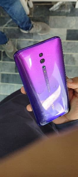 oppo reno z 8/256 3