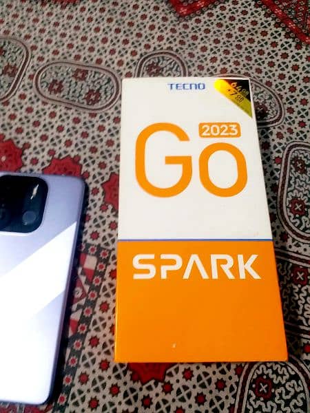 Tecno spark go 2023 4+3/64 ONE HAND USE 03702632202 4