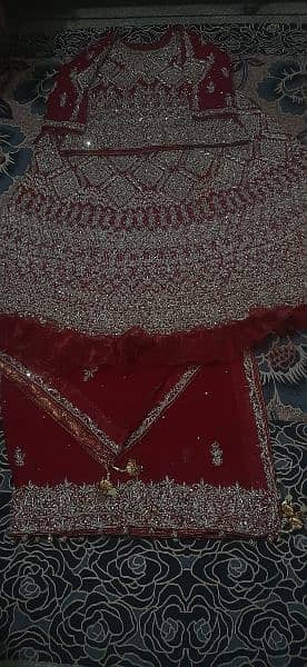 one time used bridal branded lehenga order pr tyar krwaya tha 9