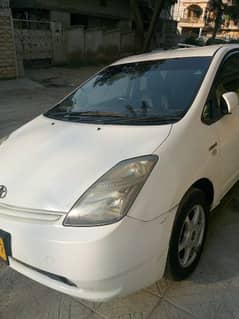 Automatic Prius 2011 model 2015 registered for sale