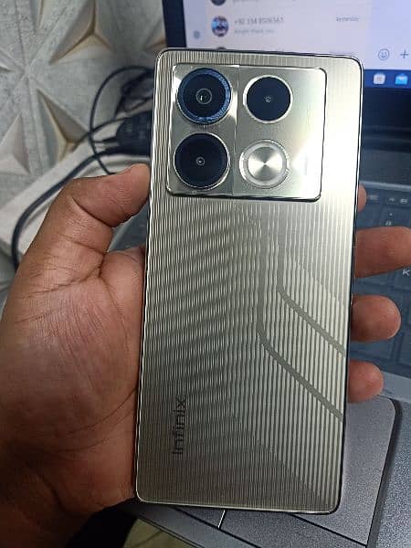 Infinix note 40 BMW edition Silver  Just 6 to 7 days use. 0