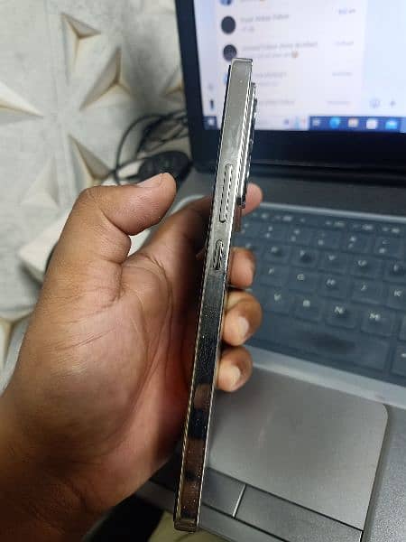 Infinix note 40 BMW edition Silver  Just 6 to 7 days use. 2