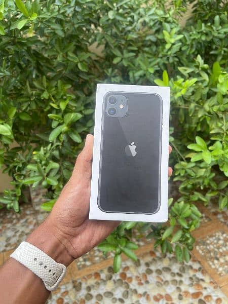 Apple iphone 11 foctory unlocked 2