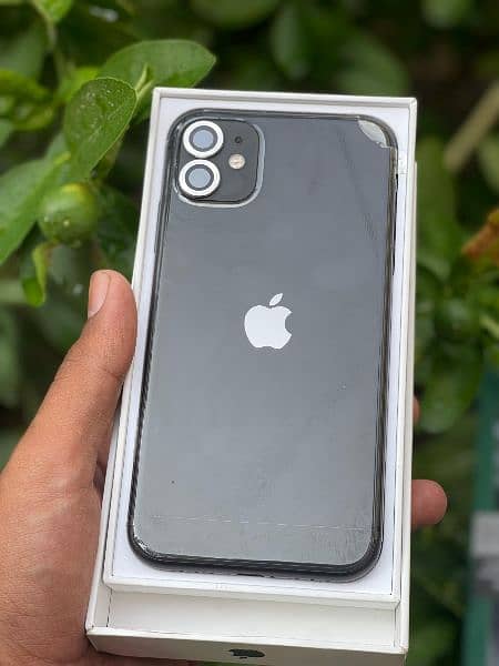 Apple iphone 11 foctory unlocked 5