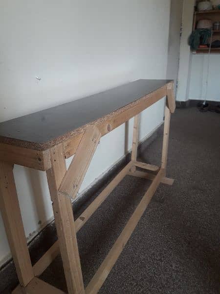 Strong exercise bench fully made of wood 2