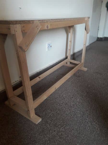 Strong exercise bench fully made of wood 5