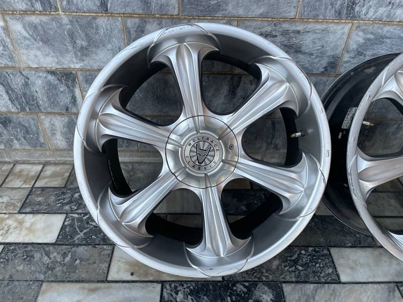 WOLFRACE SILVER ALLOY WHEELS 20 INCH ORIGNIAL!!! 9