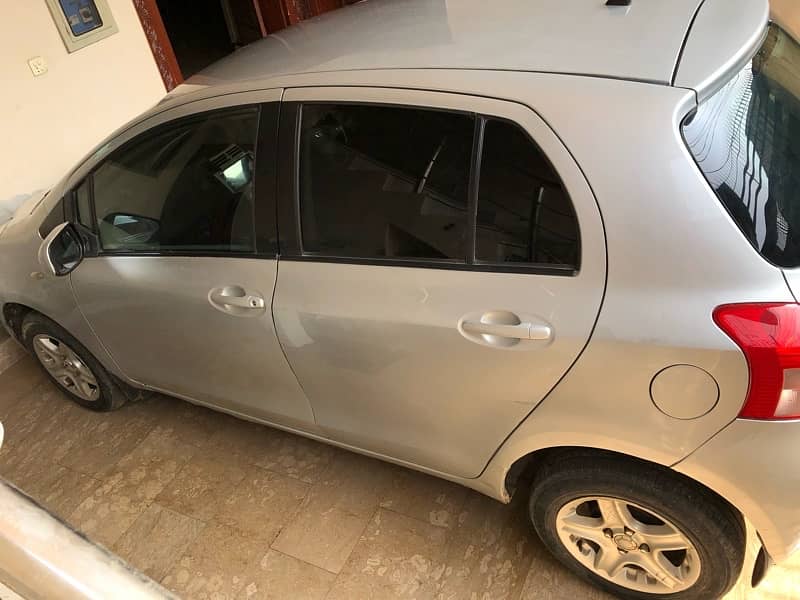 Toyota Vitz 2007 1