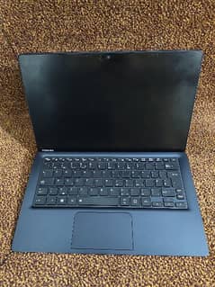 toshiba i5 8th gen 8GB/256GB