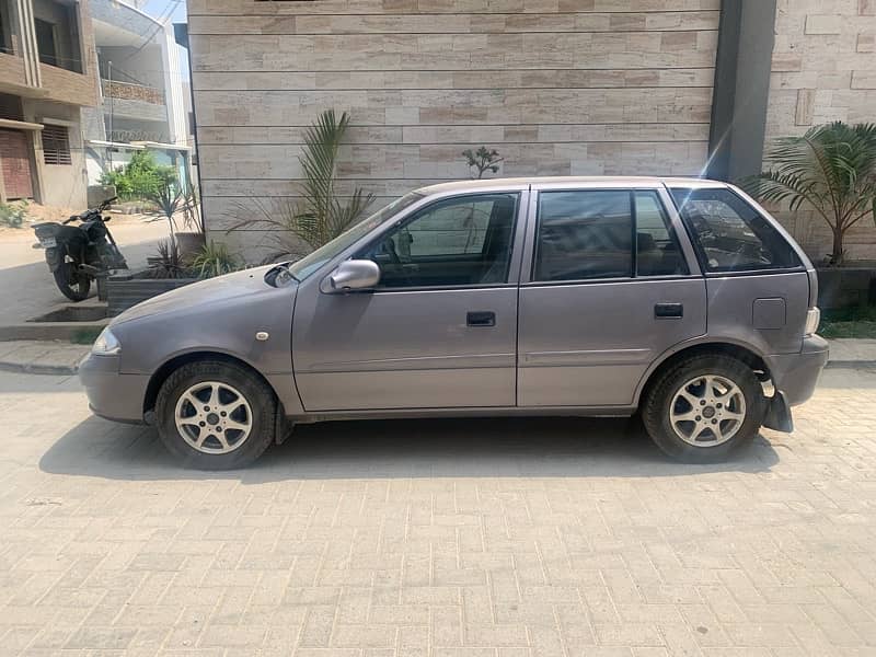 Suzuki Cultus VX 2017 4