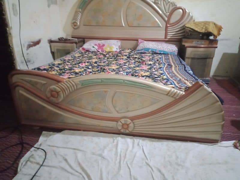 dabal bed and dressing far sale 2