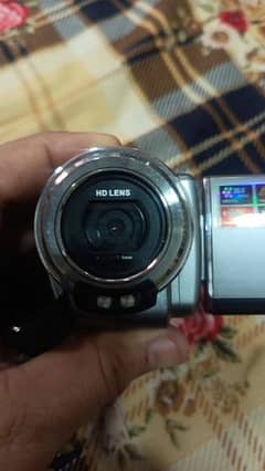 Digital camera very good results very good condition High Definition