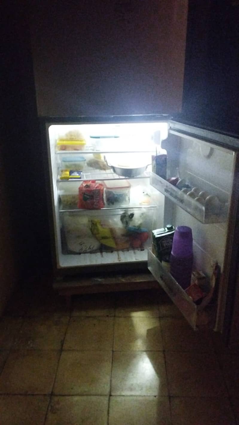 Used *Like NEW Refrigerator* 2