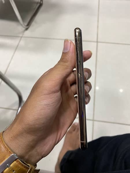 iPhone XS 512 GB with original box 2