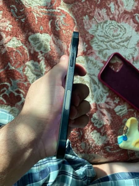 Apple Iphone 12 Non-PTA JV 64GB blue 3