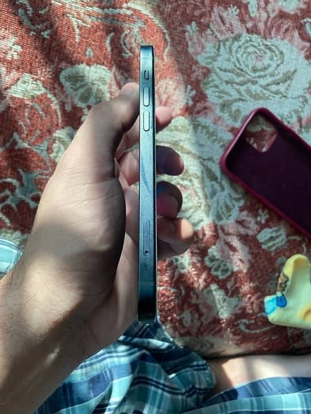 Apple Iphone 12 Non-PTA JV 64GB blue 4