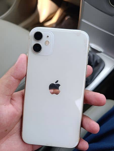 iPhone 11 128 GB, White,  PTA approved with Box 4