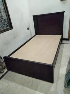 without mattress chipboard