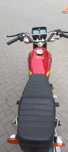 I'm selling my Honda CG 125 2011 model for sale