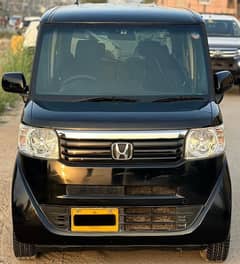 Honda N Box 2014 reg 2018 excellent condition